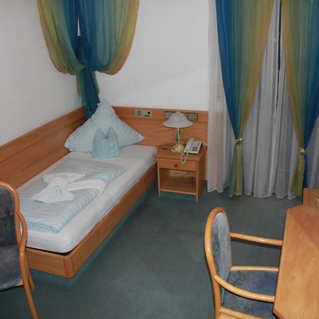 Landgasthaus & Hotel Kurfer Hof باد اندورف الغرفة الصورة