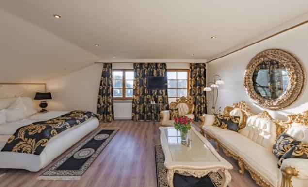 Landgasthaus & Hotel Kurfer Hof باد اندورف المظهر الخارجي الصورة